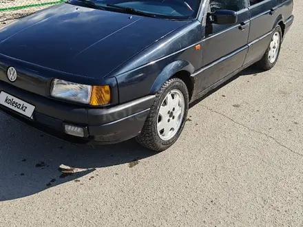 Volkswagen Passat 1992 года за 1 200 000 тг. в Кокшетау – фото 2