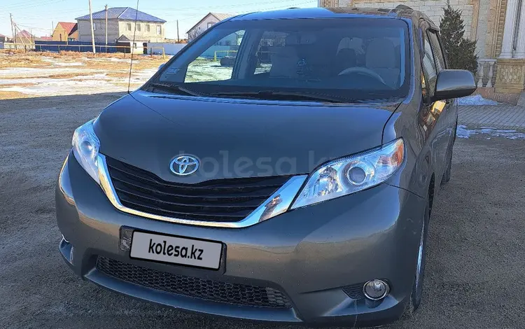 Toyota Sienna 2014 года за 8 200 000 тг. в Кульсары