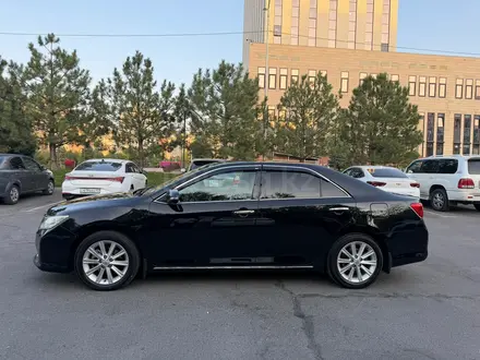 Toyota Camry 2014 года за 9 900 000 тг. в Шымкент – фото 3