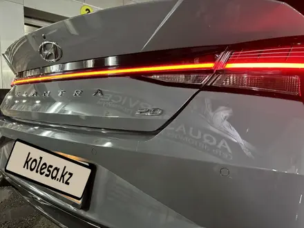 Hyundai Elantra 2023 года за 12 900 000 тг. в Алматы