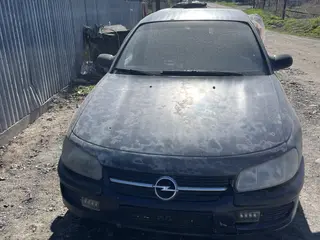 Opel Omega