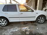 Volkswagen Golf 2001 года за 2 889 142 тг. в Алматы – фото 3