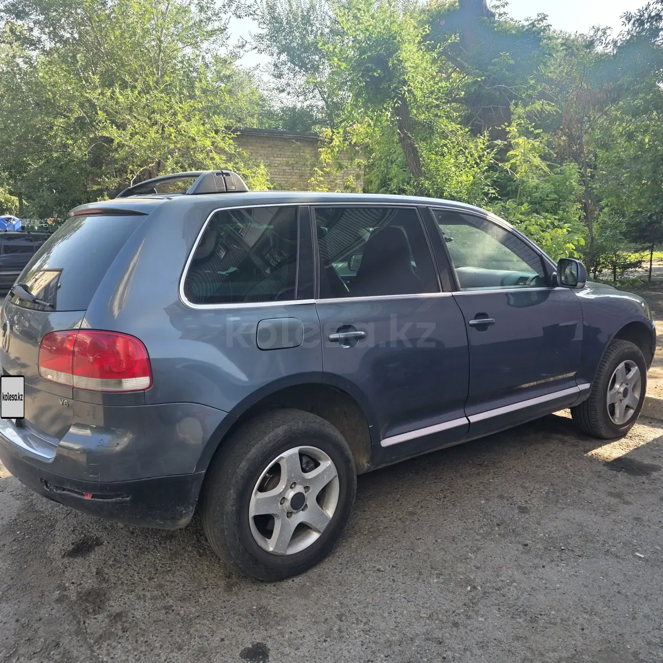 Volkswagen Touareg, 2004