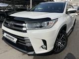 Toyota Highlander 2018 годаfor23 500 000 тг. в Алматы – фото 2