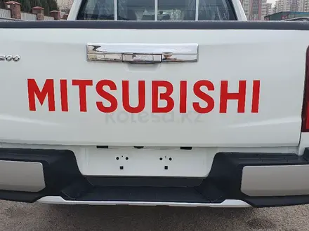 Mitsubishi L200 2022 года за 13 499 000 тг. в Алматы – фото 10