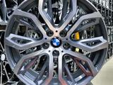 BMW X5 G05 на 20 новые диски за 300 000 тг. в Астана – фото 2