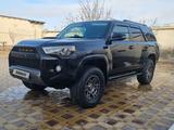 Toyota 4Runner 2019 годаүшін23 000 000 тг. в Жанаозен – фото 3