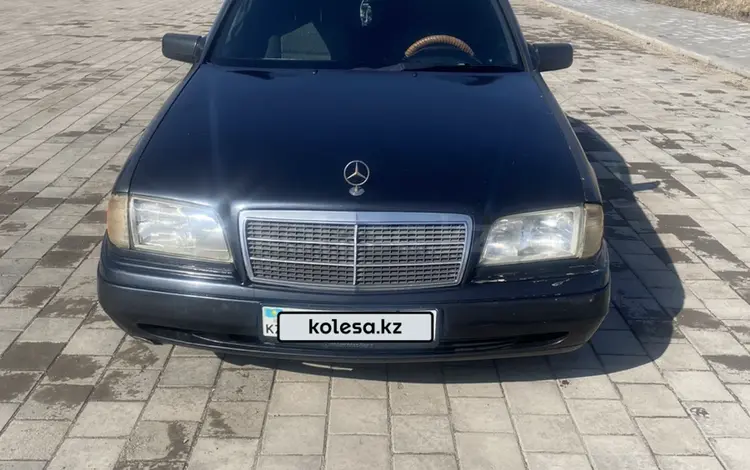 Mercedes-Benz C 180 1995 года за 1 650 000 тг. в Караганда