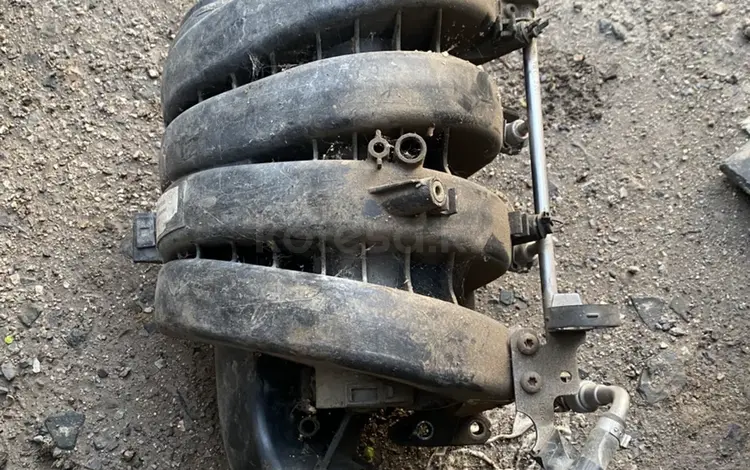 Впускной коллектор за 20 000 тг. в Астана