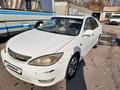 Toyota Camry 2004 года за 2 800 000 тг. в Шымкент – фото 2