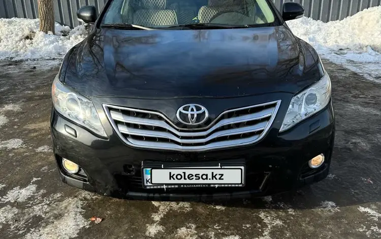 Toyota Camry 2010 года за 6 800 000 тг. в Уральск