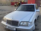 Mercedes-Benz C 200 1995 года за 2 650 000 тг. в Караганда