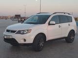 Mitsubishi Outlander 2007 года за 6 500 000 тг. в Актау – фото 2