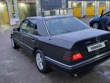 Mercedes-Benz E 200 1993 годаүшін2 000 000 тг. в Уральск