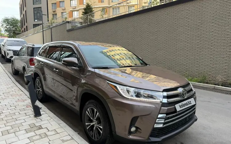 Toyota Highlander 2019 года за 17 778 784 тг. в Алматы