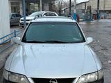 Opel Vectra 1998 года за 1 300 000 тг. в Шымкент