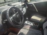 Toyota RAV4 2013 года за 9 999 000 тг. в Атырау – фото 4