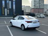 Hyundai Accent 2021 года за 5 800 000 тг. в Астана