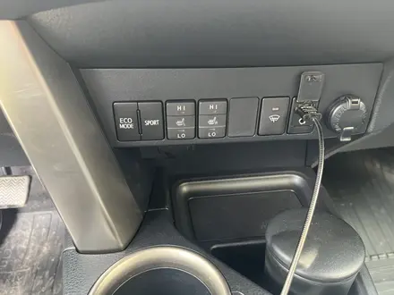 Toyota RAV4 2013 года за 9 800 000 тг. в Астана – фото 16