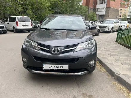 Toyota RAV4 2013 года за 9 800 000 тг. в Астана – фото 2