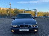 BMW 523 1996 года за 2 400 000 тг. в Жайрем