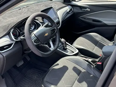 Chevrolet Onix 2025 года за 6 550 000 тг. в Шымкент – фото 9