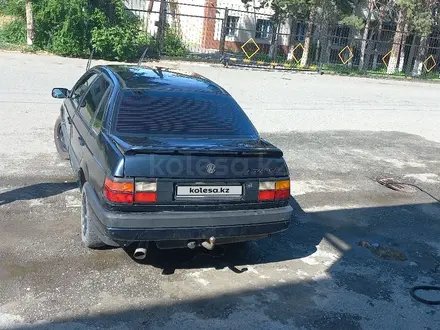 Volkswagen Passat 1991 года за 1 300 000 тг. в Сарканд – фото 6