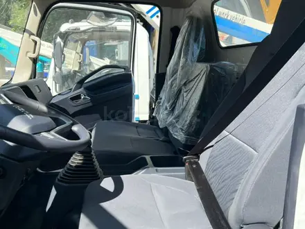 Isuzu 2024 года за 27 000 000 тг. в Алматы – фото 13