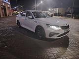 Kia Optima 2021 года за 9 500 000 тг. в Уральск – фото 2