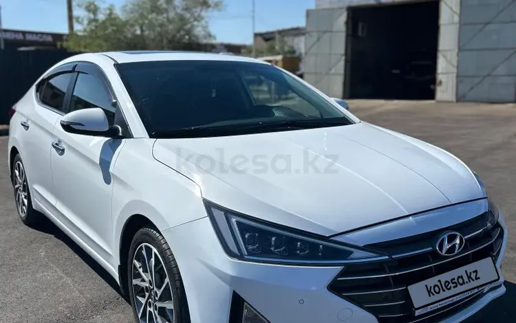 Hyundai Elantra 2020 годаүшін8 800 000 тг. в Караганда