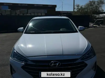 Hyundai Elantra 2020 года за 8 800 000 тг. в Караганда – фото 5