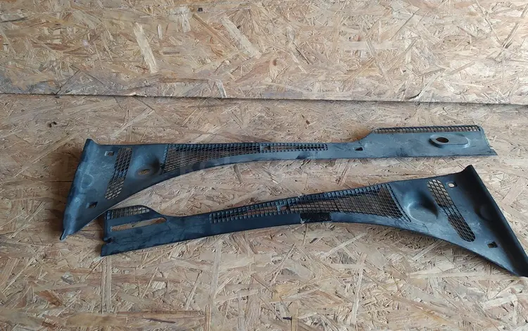 Жабо BMW E34 за 10 000 тг. в Алматы