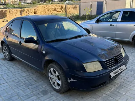 Volkswagen Jetta 2003 года за 1 400 000 тг. в Актау – фото 2