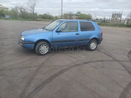 Volkswagen Golf 1993 года за 700 000 тг. в Караганда – фото 4