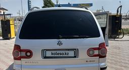 Volkswagen Sharan 2006 года за 4 200 000 тг. в Актау – фото 2