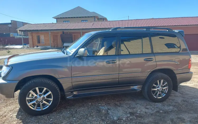 Toyota Land Cruiser 2000 годаүшін9 200 000 тг. в Усть-Каменогорск