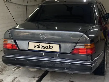 Mercedes-Benz E 220 1991 года за 2 222 222 тг. в Алматы – фото 13