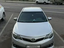 Toyota Camry, 2014
