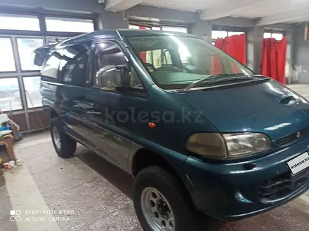 Mitsubishi Delica 1996 года за 2 500 000 тг. в Алматы – фото 2