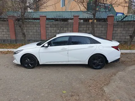 Hyundai Elantra 2020 года за 8 960 000 тг. в Тараз – фото 2