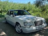 Mercedes-Benz E 280 1994 года за 2 300 000 тг. в Тараз