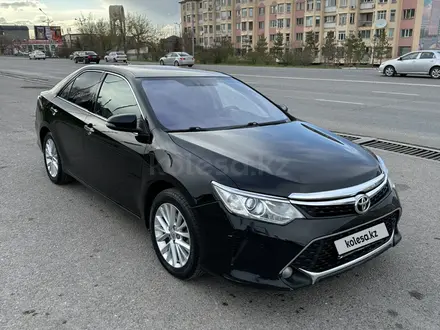 Toyota Camry 2014 года за 13 000 000 тг. в Тараз – фото 2