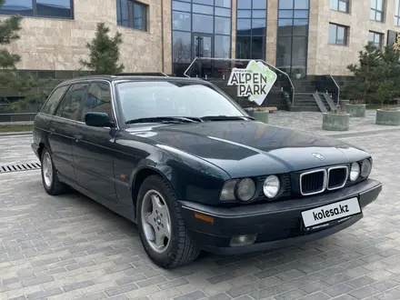 BMW 525 1995 года за 2 600 000 тг. в Шымкент