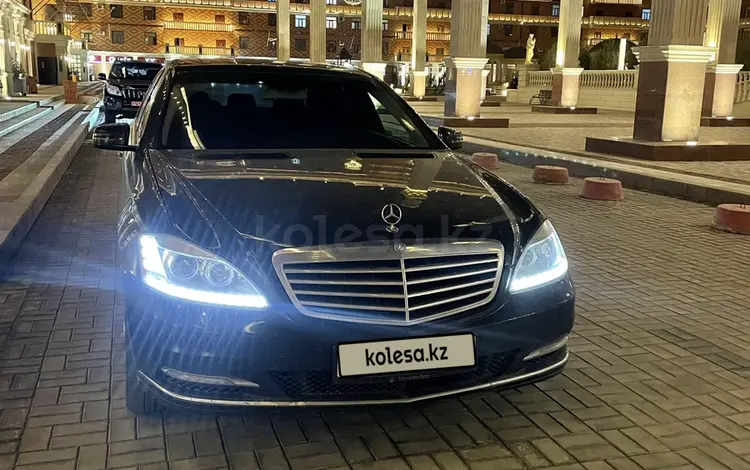 Mercedes-Benz S 350 2012 года за 15 000 000 тг. в Актау