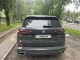 BMW X5 2023 годаүшін65 000 000 тг. в Алматы – фото 2