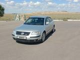 Volkswagen Passat 2001 годаfor2 850 000 тг. в Караганда – фото 2