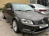 Volkswagen Passat 2012 года за 4 500 000 тг. в Алматы