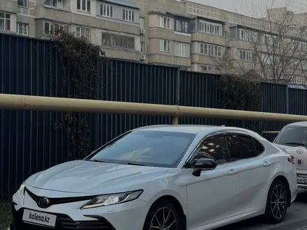 Toyota Camry 2021 года за 15 000 000 тг. в Алматы – фото 6