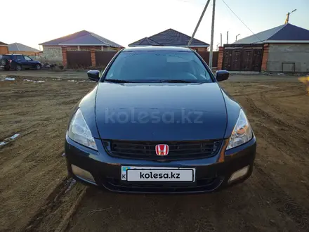 Honda Accord 2005 года за 3 700 000 тг. в Актобе – фото 2