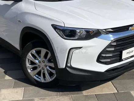Chevrolet Tracker 2024 года за 7 190 000 тг. в Алматы – фото 12